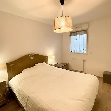T2 De Standing Port Et Plages A Pieds Apartment